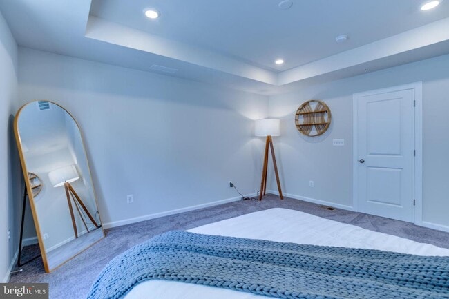 Building Photo - 14955 River Walk Way