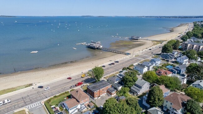 Building Photo - 623 Quincy Shore Dr