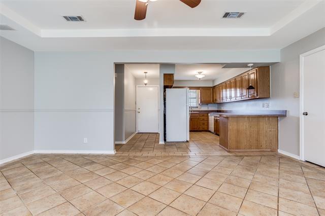 Building Photo - 3710 Lillie St