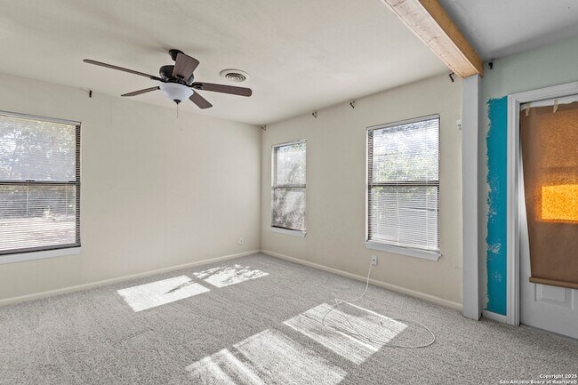 Building Photo - 107 Sabyan Dr