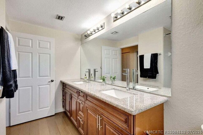 Building Photo - 2728 Anzio Ct