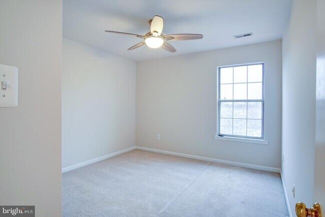 Building Photo - 6912 Kerrywood Cir