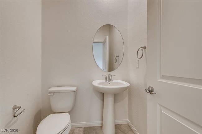 Building Photo - 8379 Lagunilla Ave