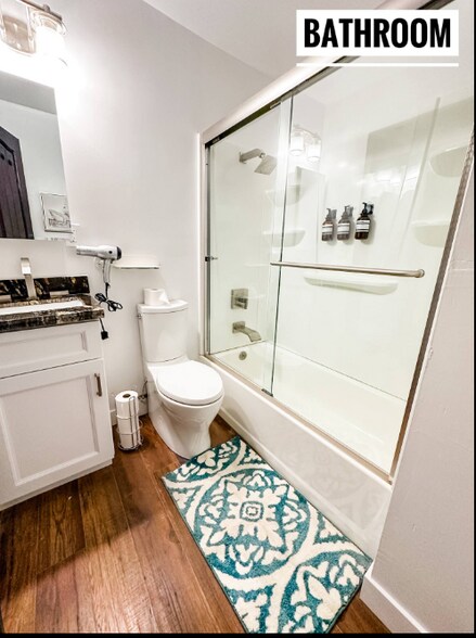 Building Photo - 322 N 13th St