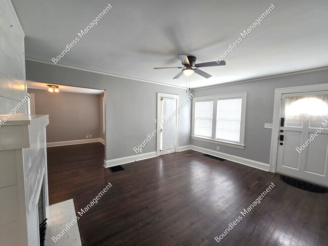 Building Photo - 2649 Jefferson Terrace