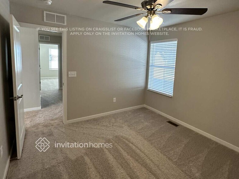 Building Photo - 9352 Ceylon St