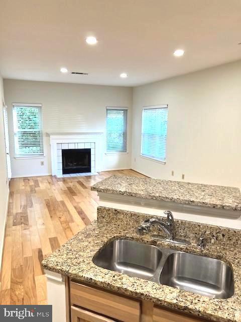 Building Photo - 4409 Sedgehurst Dr