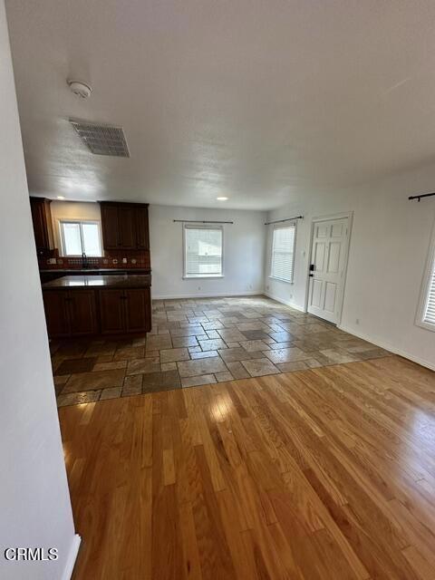 Building Photo - 436 S Seaward Ave
