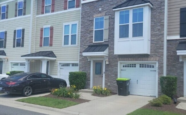 Building Photo - 4321 Saltmarsh Ln