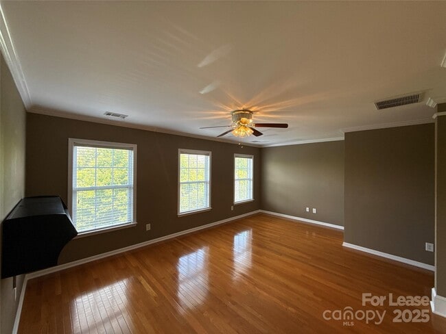 Building Photo - 9245 Belcaro Ln