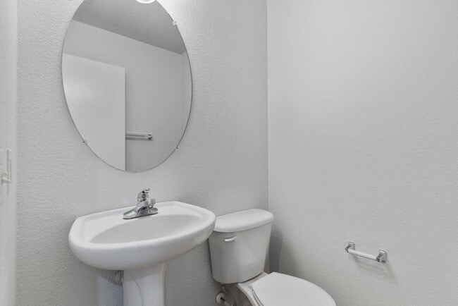 Building Photo - BEAUTIFUL 3 BED HOME IN SUMMERLIN- NEW FLOORING! HUGE LOFT!