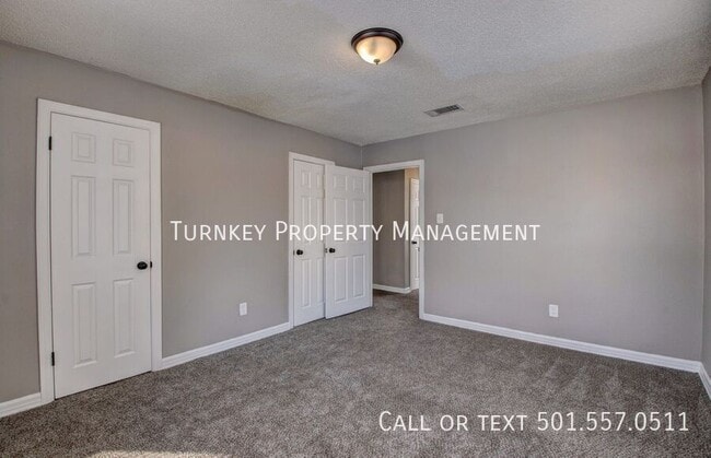 Building Photo - 1412 Washington St