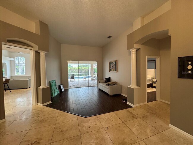 Building Photo - 8731 Tantallon Cir