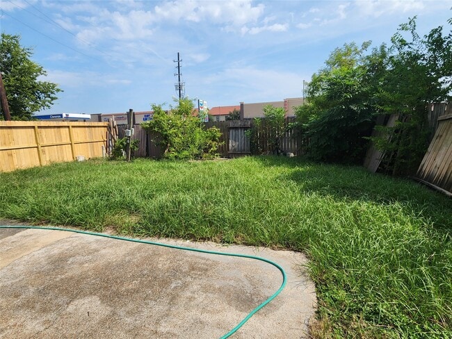Building Photo - 13614 Repa Ln