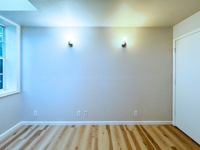 Building Photo - 950 Patterson St