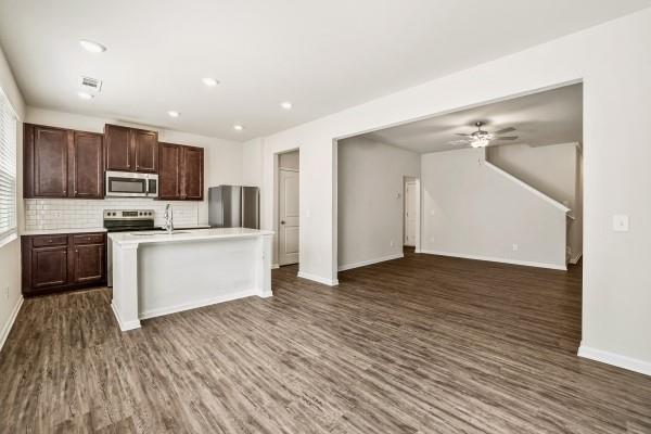 Building Photo - 292 Whitetail Cir