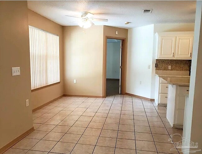 Building Photo - 1007 W Government St