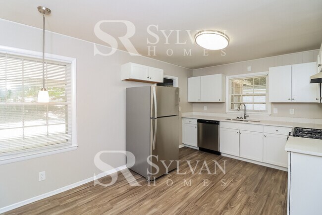 Building Photo - The Lifestyle You Deserve.