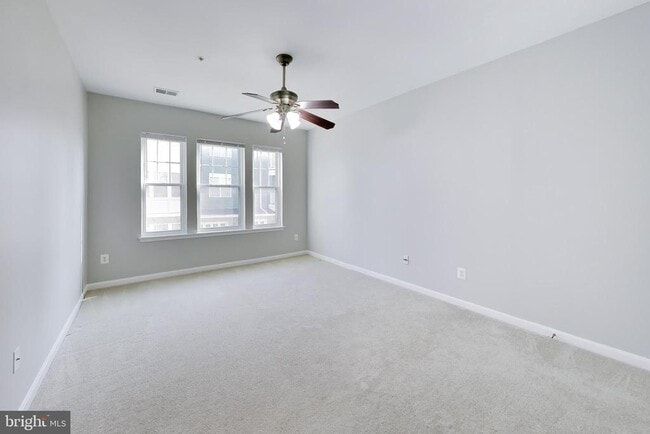 Building Photo - 13851 Belle Chasse Blvd