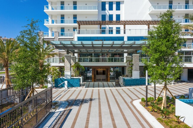 Building Photo - 200 SE Mizner Blvd