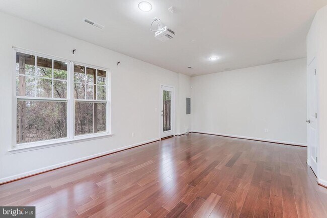 Building Photo - 25367 Wakestone Park Terrace