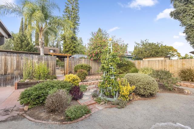 Building Photo - 5237 Nannette St