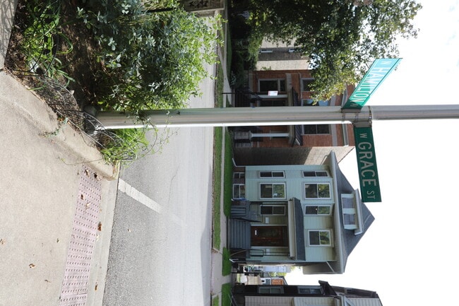 Building Photo - 2131 W Grace St