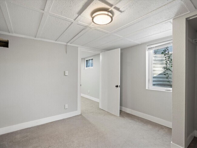 Building Photo - Charming Updated Bungalow near Downtown De...