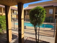 Building Photo - 1831 W Mulberry Dr