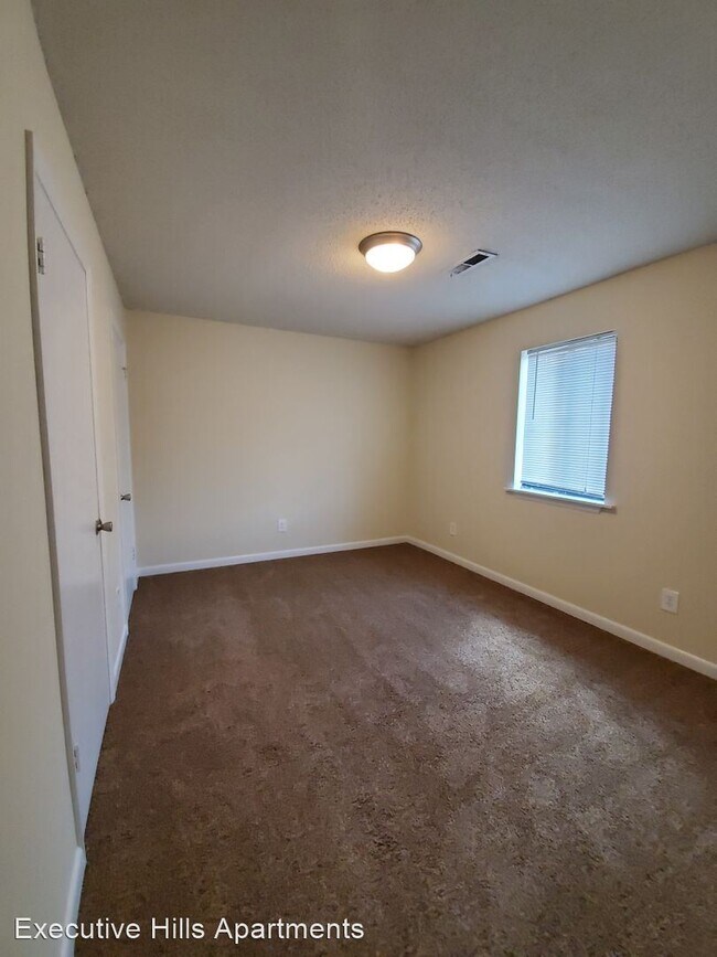 Building Photo - 4422 Torrance Dr NW