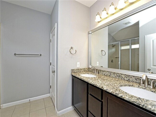 Building Photo - 11617 Harpster Bend