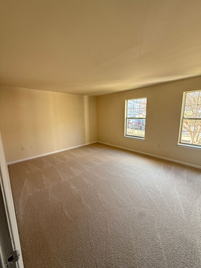 Building Photo - 12276 Stevenson Ct