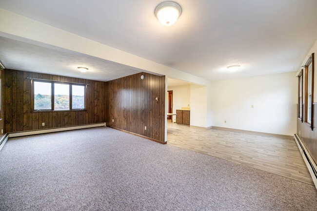 Building Photo - 23 Waldo Rd