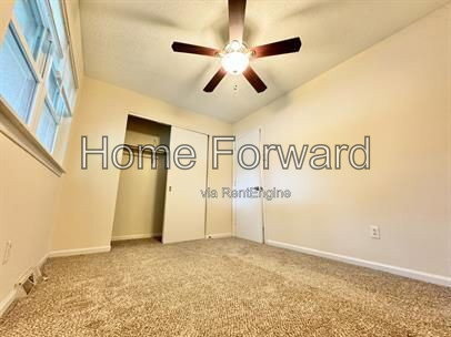 Building Photo - 1359 Dix Dr