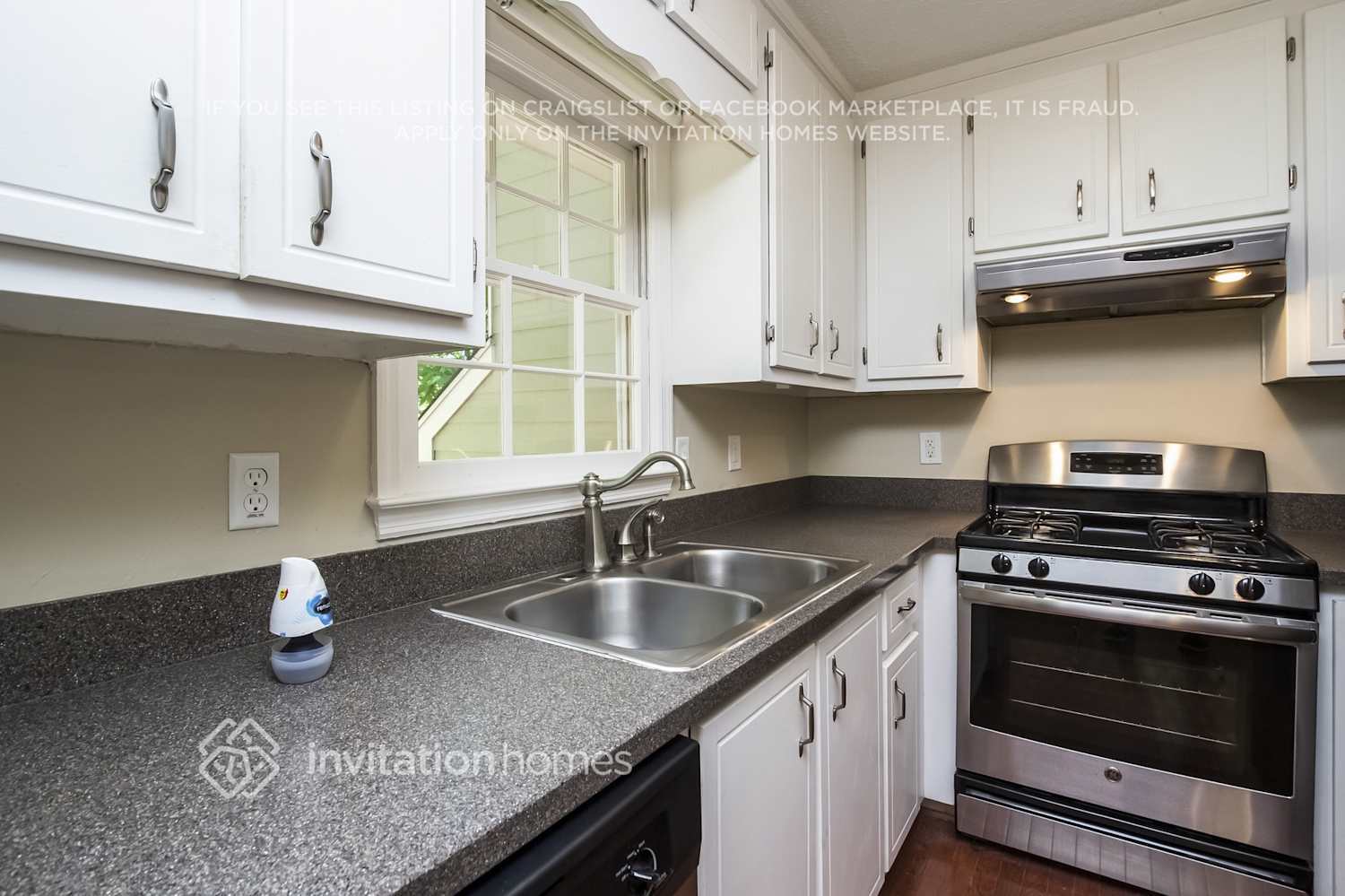 Building Photo - 3808 Mountain View Rd NW