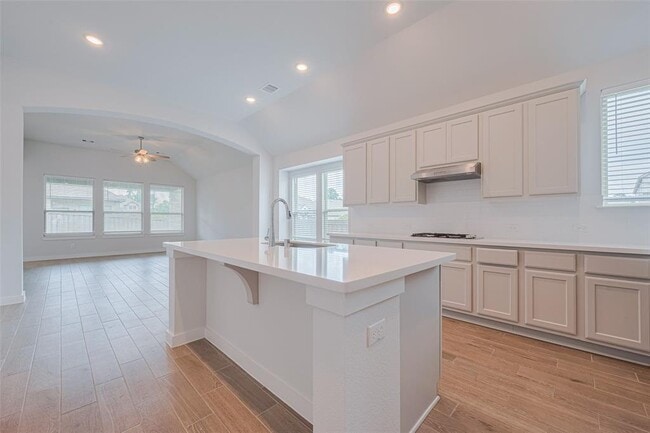 Building Photo - 8010 Whisper Grove Dr