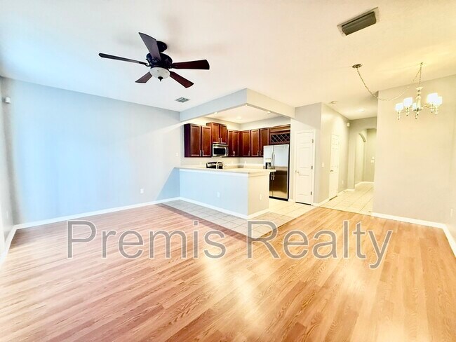 Building Photo - 2043 Strathmill Dr