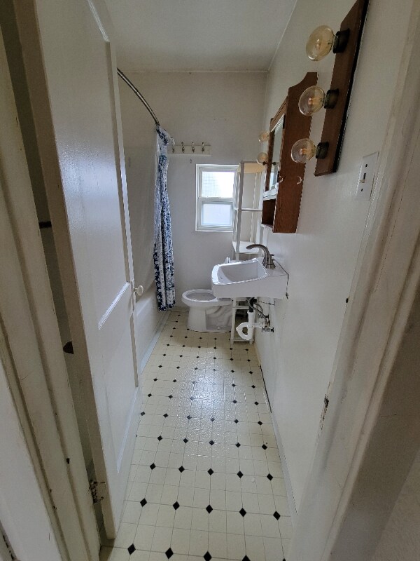 Building Photo - 3023 Orleans Ave