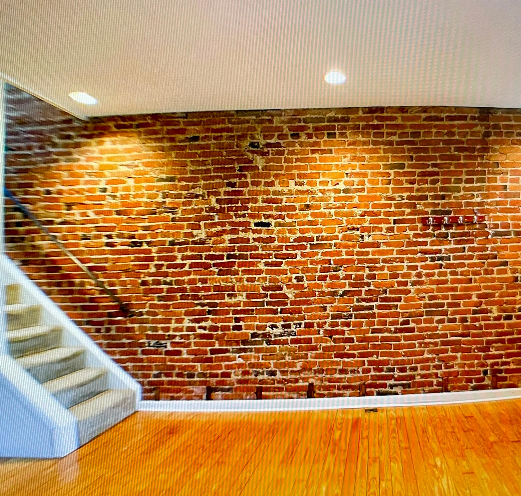 Building Photo - 1602 E St SE