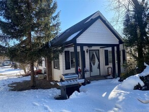 Building Photo - 46 Leonard St