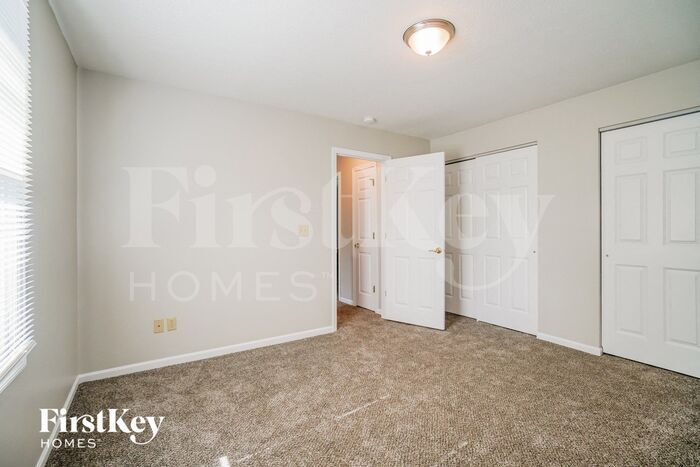 Building Photo - 2958 Badger Dr