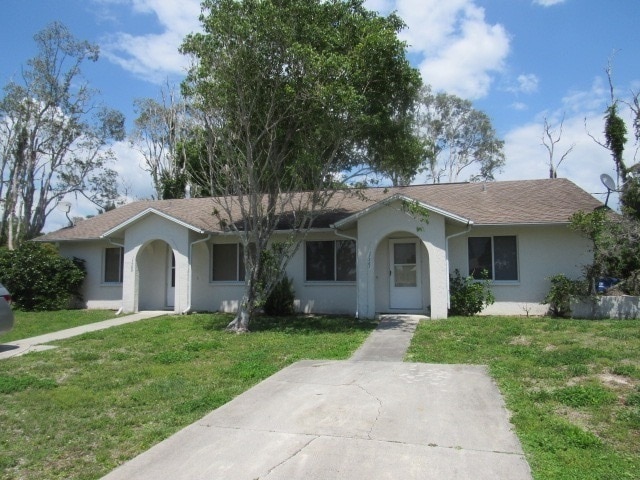 Building Photo - Lovely 2 Bedroom 1 Bathroom Duplex in San ...