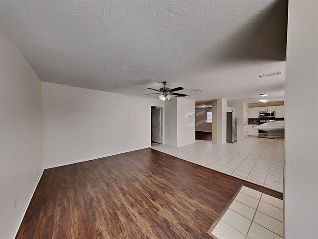 Building Photo - 26881 Monarch Manor Ln