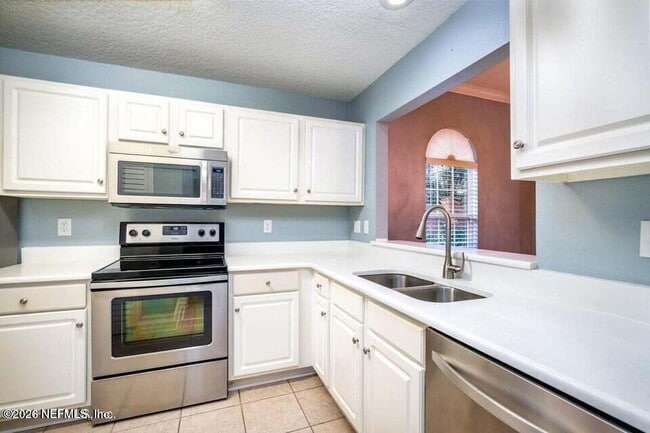Building Photo - 7820 Deerwood Point Ct