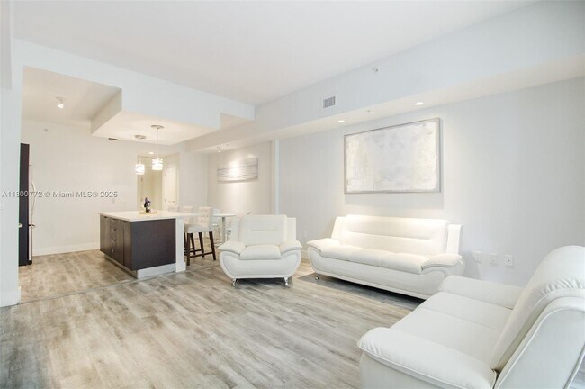 Building Photo - 5350 NW 87th Ave