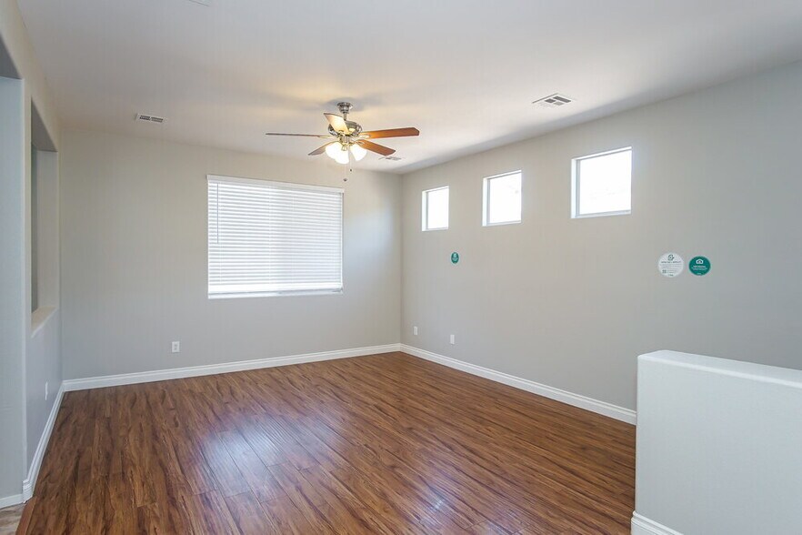 Building Photo - 481 Blushing Maple St