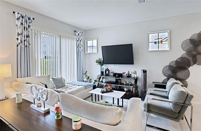 Building Photo - 1120 Lakeshore Breeze Pl