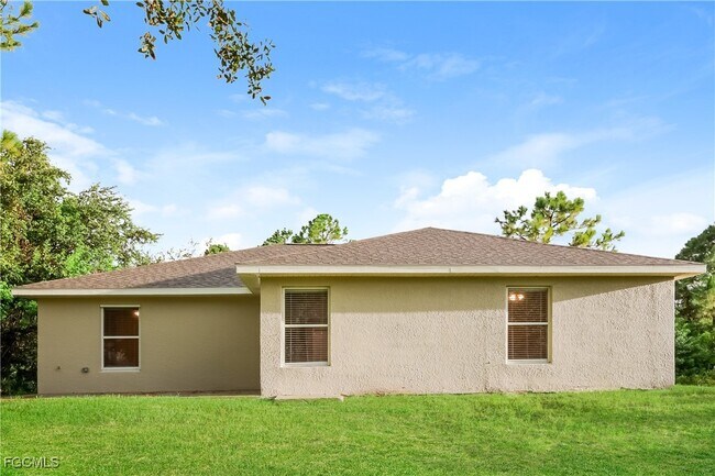 Building Photo - 2614 43rd St W