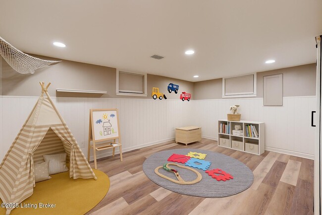 Building Photo - 4502 Blenheim Rd