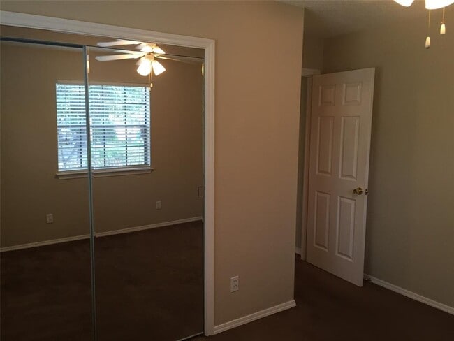Building Photo - 14223 Anita Marie Ln